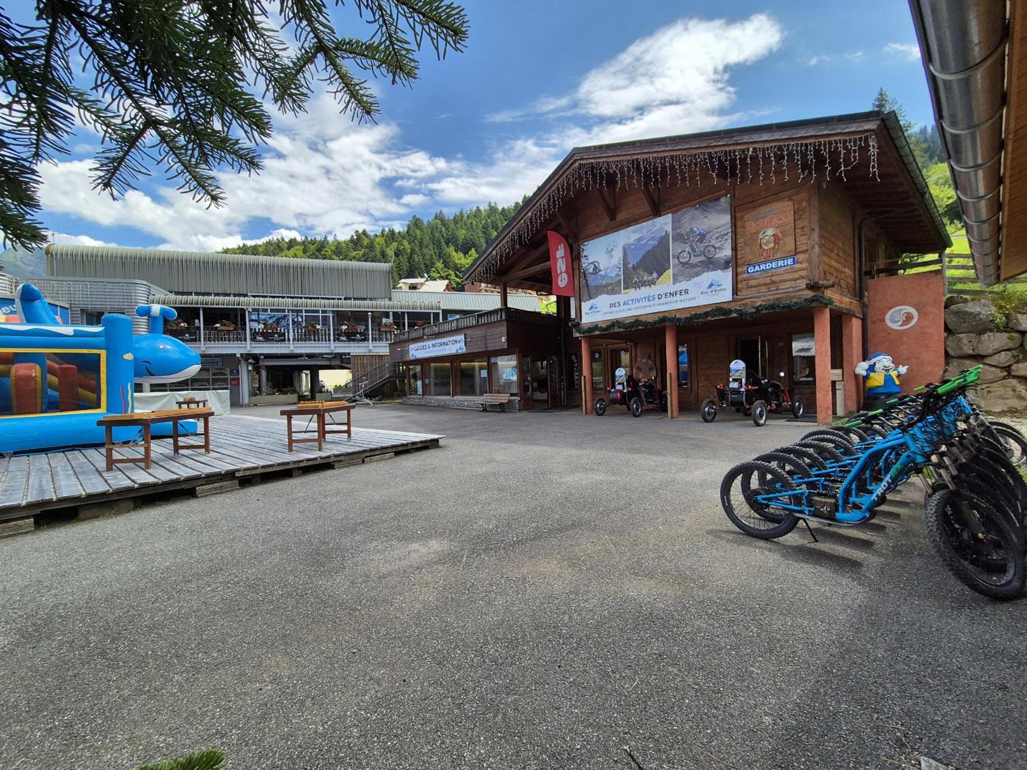 Appartement-3-Chambres-8-Couchages-Wifi-Montriond-Chebourins Exterior photo